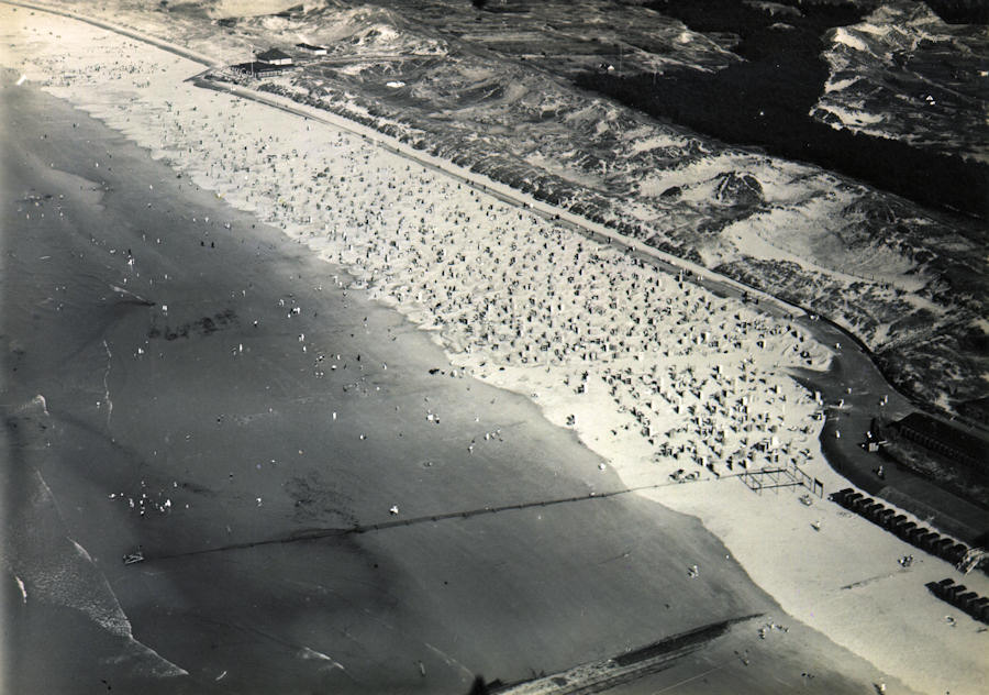 1955 - Mühlenstrasse 1955 (um) - Luftaufnahme vom Nordstrand