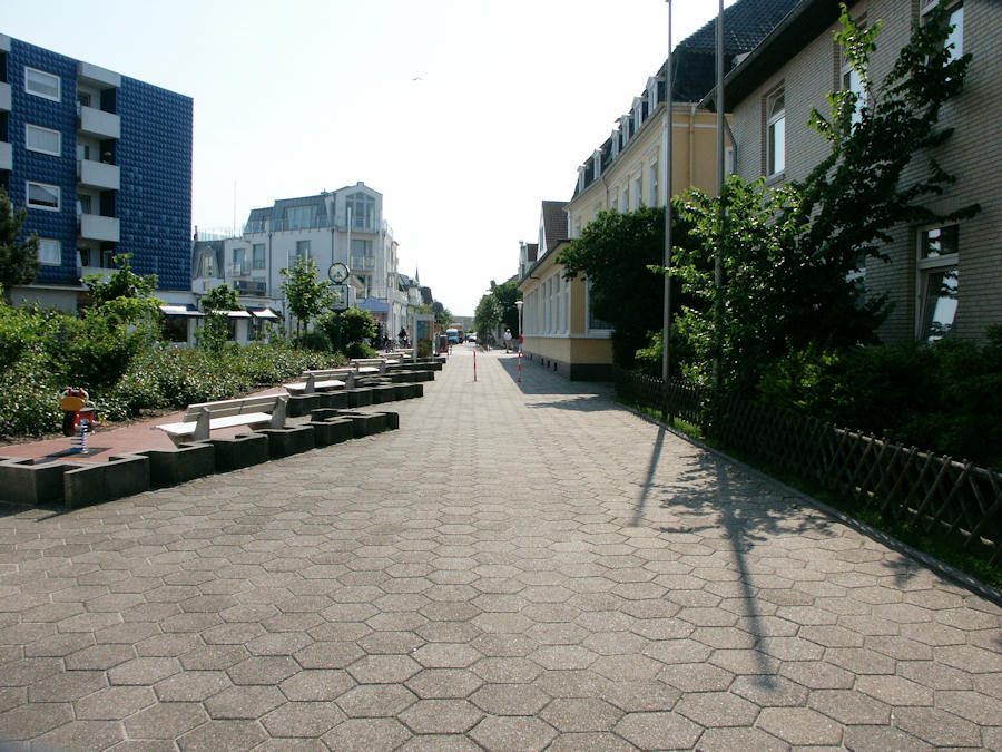 1955 - Mühlenstrasse 2003 - Knyphausenstrasse