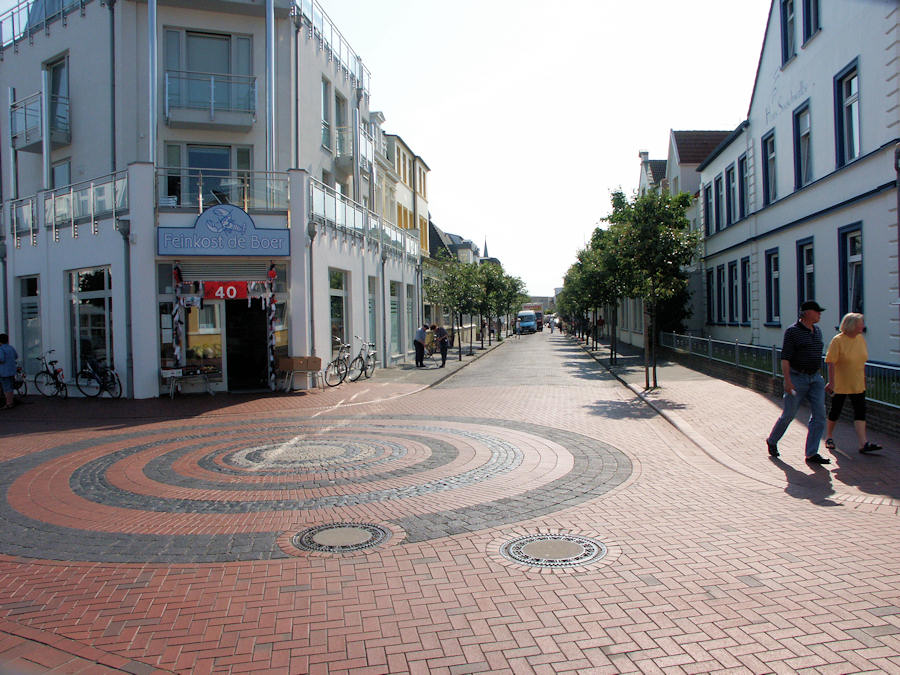 1955 - Mühlenstrasse 2003 - Knyphausenstrasse