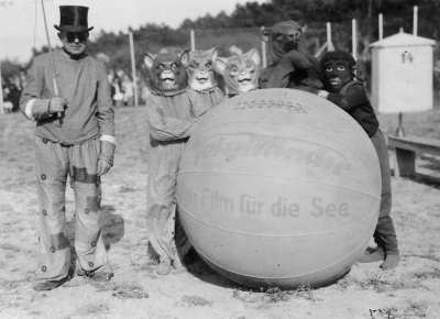 "Kinderfest" (Waldcafe) Booken 1936