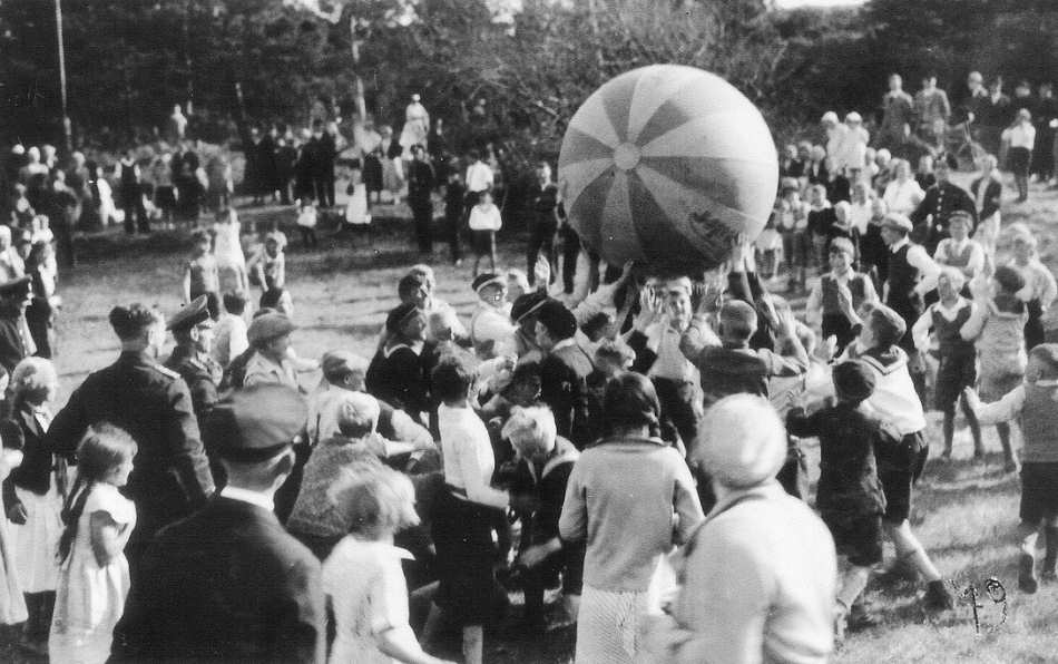 "Kinderfest" (Waldcafe) Booken 1936 "Kinderfest" (Waldcafe) Booken 1936