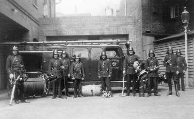 Feuerwache am heutigen Rathausparkplatz