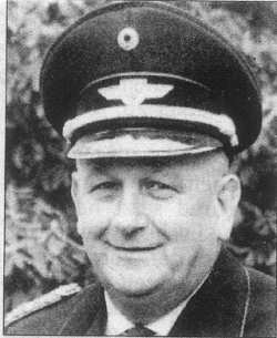 Brandoberamtmann Walter Hamilton