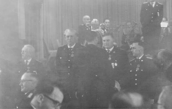 Deutsches-Feuerwehr-Ehrenkreuz