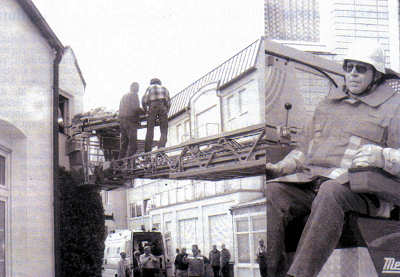 Rettungsaktion in der Brunnenstraße - 12.05.2005