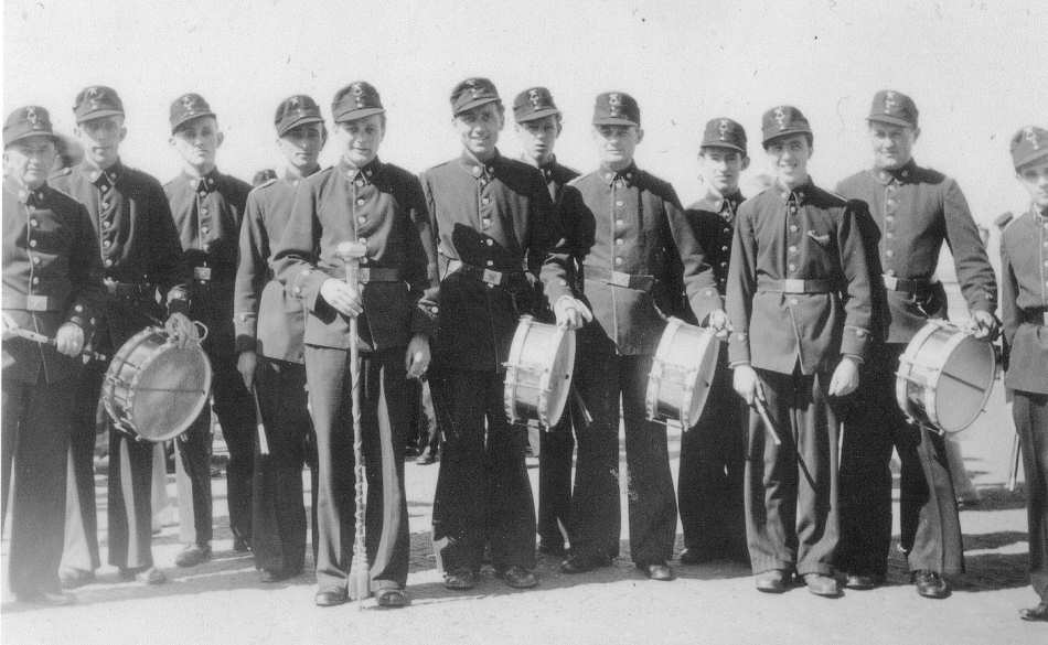 "Tradition bewahren" - Neuanfang im Jahre 1946 "Tradition bewahren" - Neuanfang im Jahre 1946