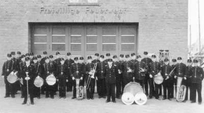 Tambourcorps und Musikzug 1954